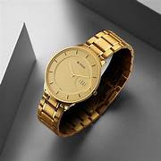 Stylish Titan Analog Watch with Day & Date – Golden